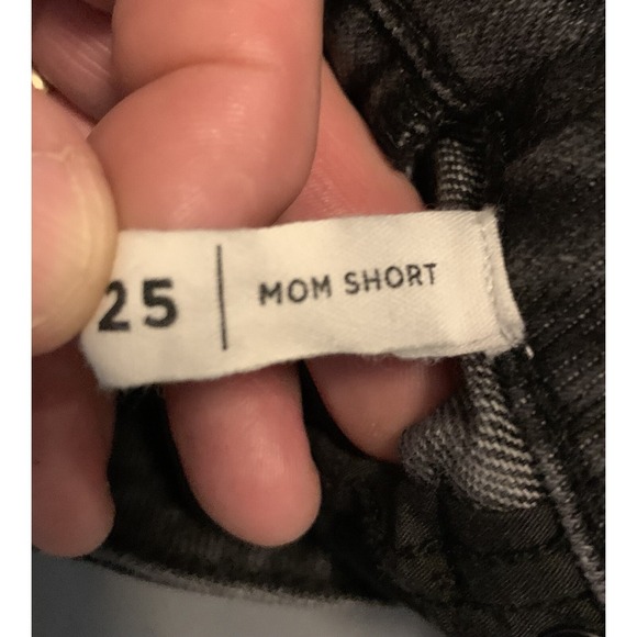 PacSun Mom Shorts 25 Black Faded Distressed Woman's 25x2 Cut Off Cuffed Booty - Picture 3 of 8